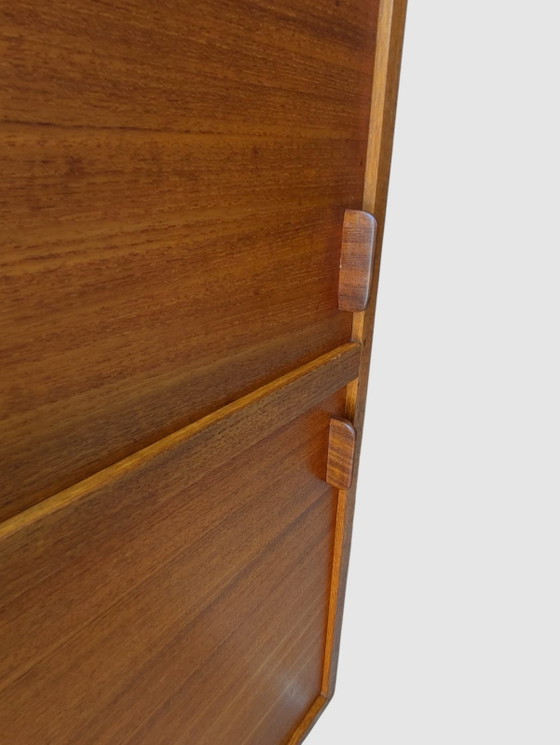 Image 1 of Vintage teakhouten highboard, jaren '60-'70