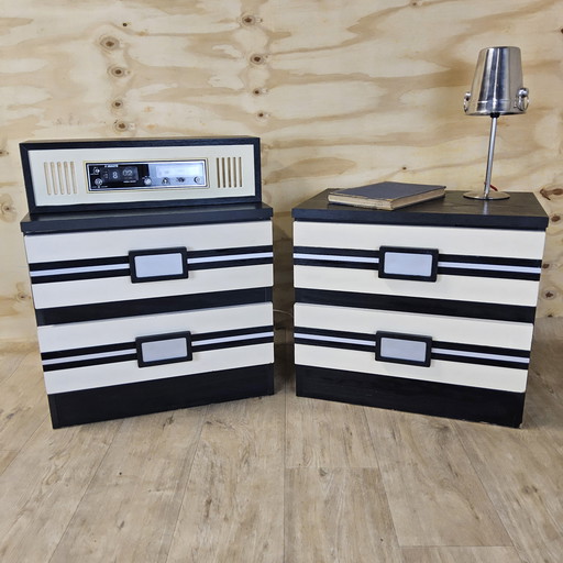 Set Comodini vintage (anni '80) bianco/nero retrò Manta / 2 comodini vintage (anni '80)