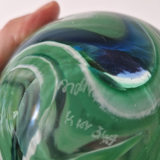 Image 1 of Jarrón de cristal con forma de bola de Mdina, años 60 y 70, con forma de espiral