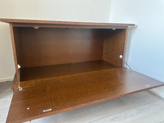 Image 1 of Cassapanca unica in quercia intagliata