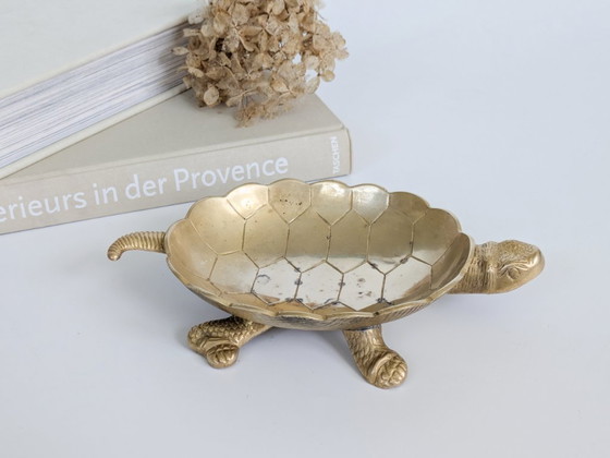 Image 1 of Vintage messing schaaltje in de vorm van een schildpad (Turtle Vide Poche), Hollywood Regency, mid-century sieradenschaaltje.