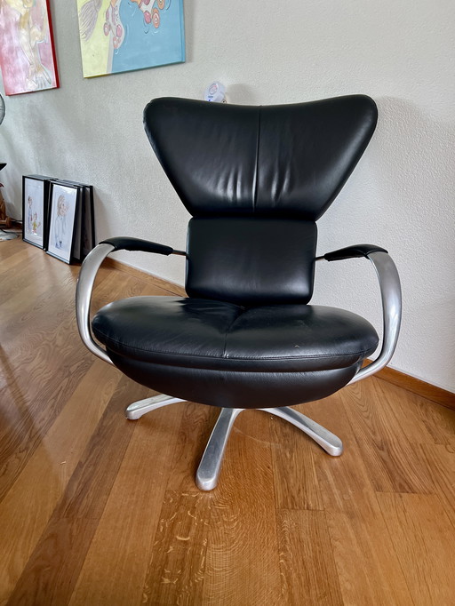 Fauteuil en cuir noir Leolux Formi