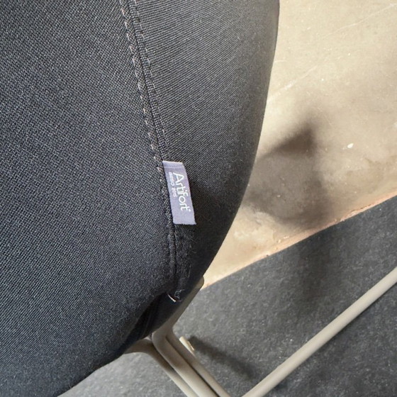 Image 1 of Artifort Beso Lounge