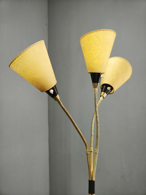 Lampada da Terra Mid-Century in Ottone a Tre Bracci Regolabili, Anni '50, Cecoslovacchia, Lampade da terra (foto 11 di 11)
