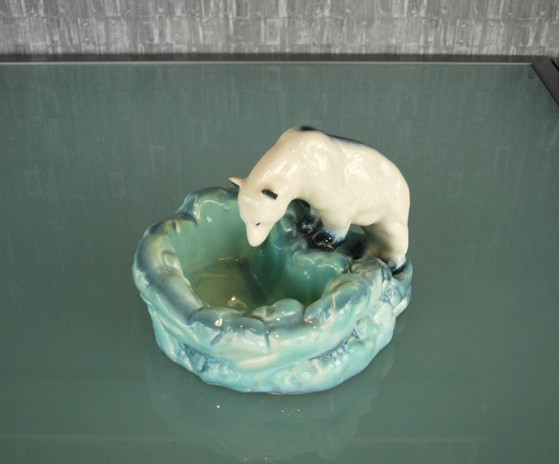 Image 1 of Bol Art Déco en forme d'ours polaire de Ditmar Urbach, sculpture en céramique tchécoslovaque des années 1930
