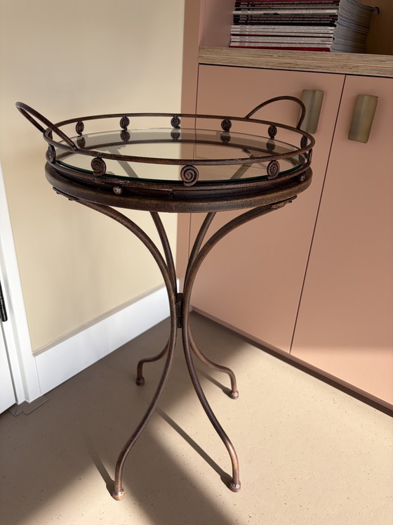 Charming Vintage Style Side Table / Plant Table with Removable Round Glass Tray – Aluminium (photo 6 of 9)