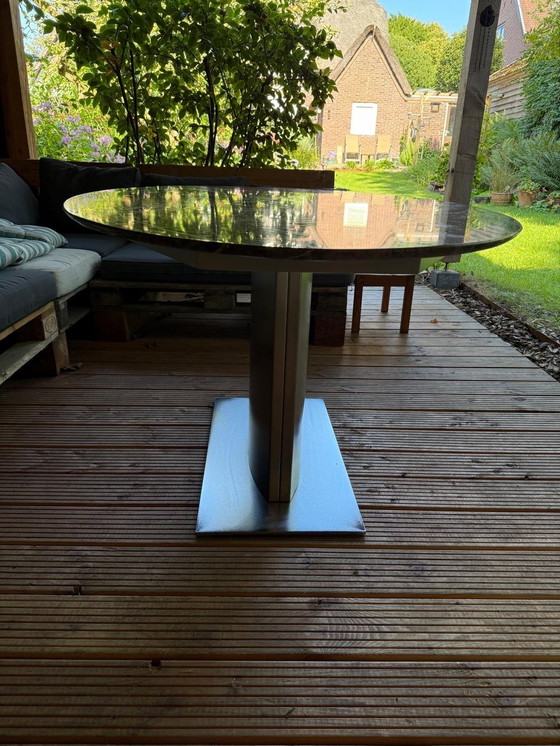 Image 1 of Table de salle à manger ovale Draenert