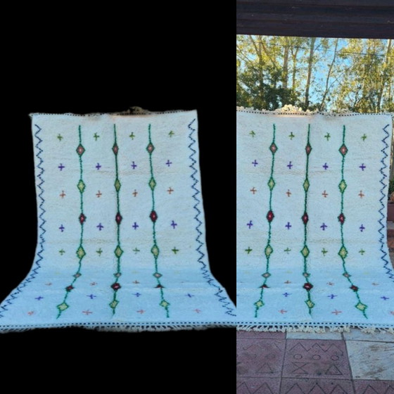 Image 1 of Tapis Marocain Coloré en laine naturelle. Tissé par des artisans