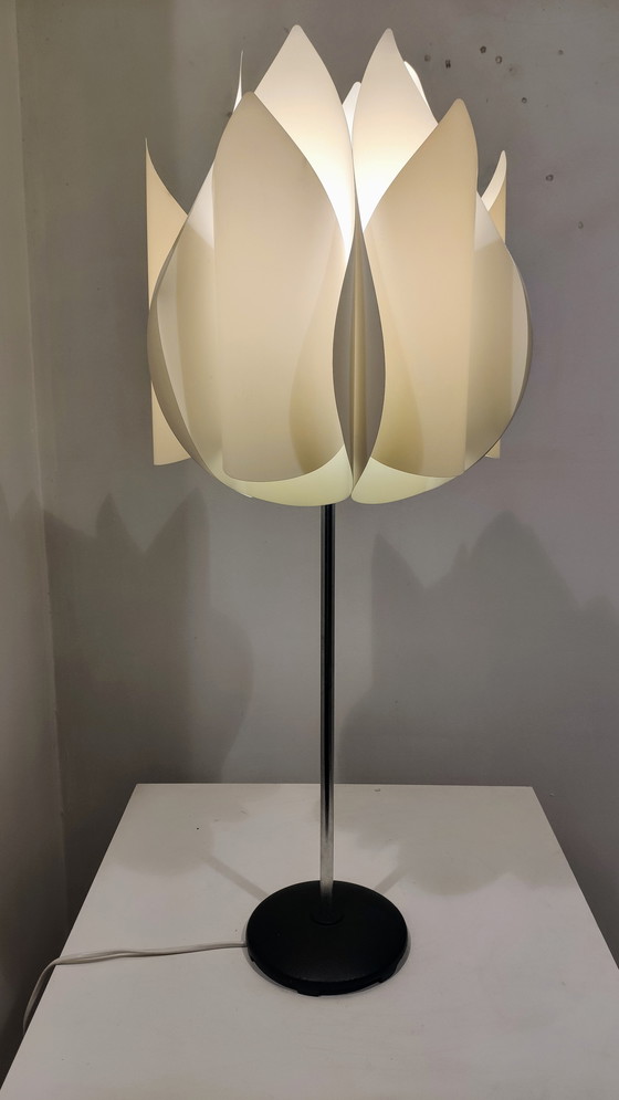 Image 1 of Ikea Knappa Tulip