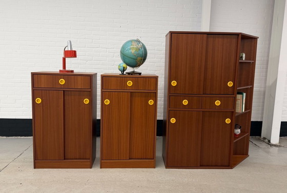 Image 1 of Meuble mural vintage Dycker en 3 pièces