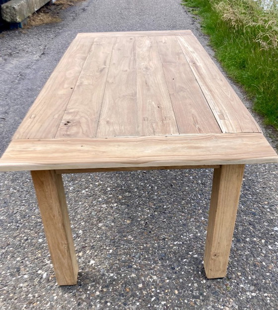 Image 1 of Robuuste zware teakhouten tuintafel 200x95