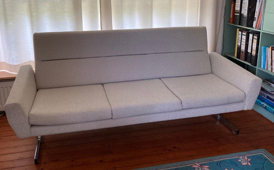 Image 1 of Divano vintage bouclé