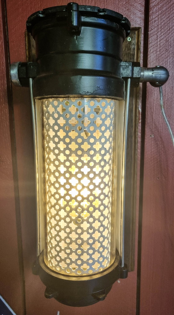 Image 1 of Coppia di luci al neon antideflagranti