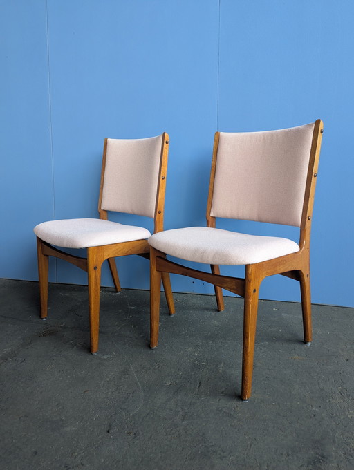 Sillas de comedor danesas vintage de teca, Erik Buch, década de 1960.