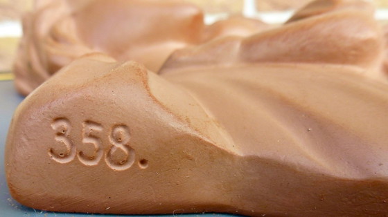 Image 1 of Vintage G. Carli sculptuur als wanddecoratie.