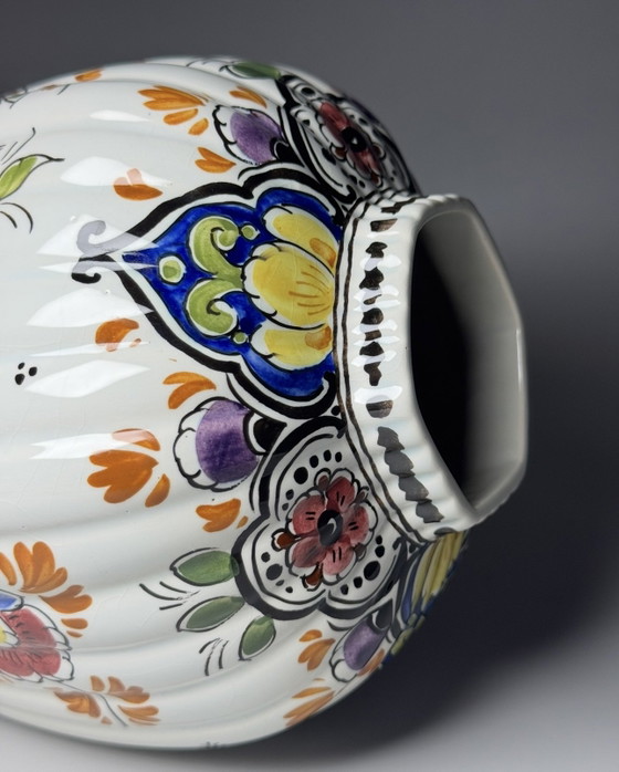 Image 1 of Hand-Painted Polychrome Delft Faience Vase Plateelbakkerij RAM, Arnhem, Netherlands