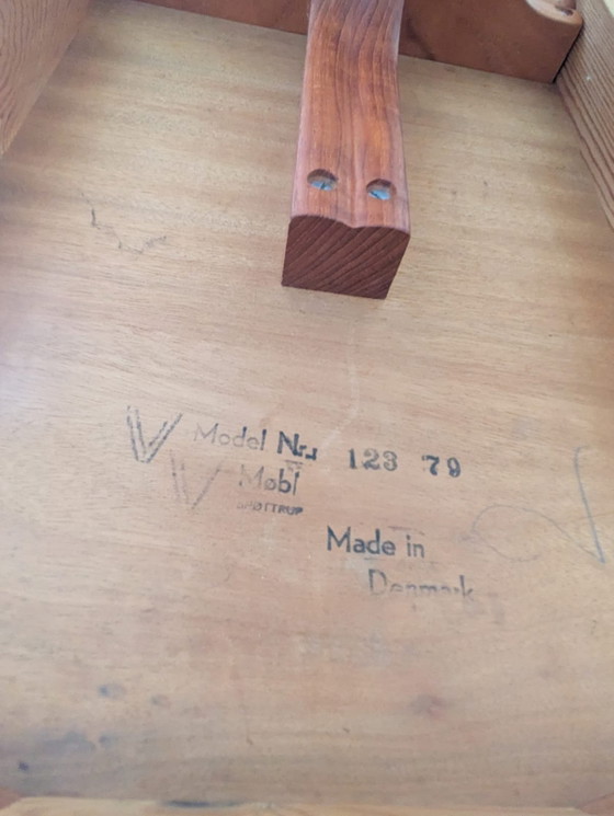 Image 1 of Vintage teakhouten Deense uitschuifbare ronde eettafel 