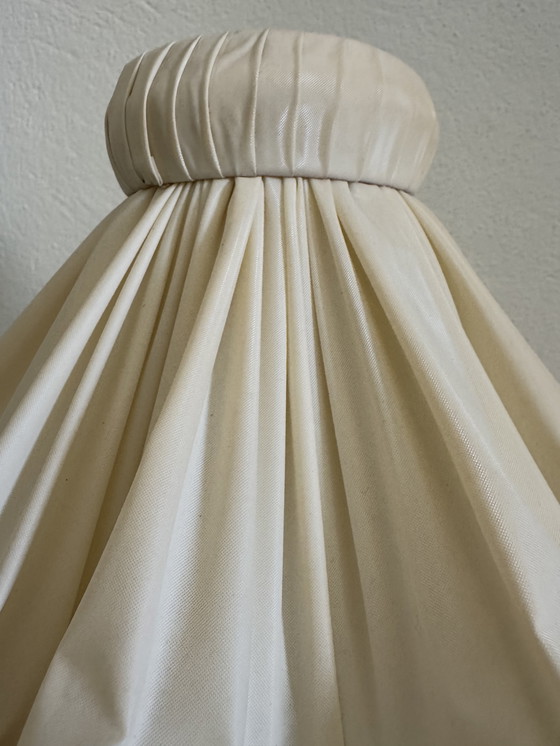 Image 1 of Art Deco emerald crystal lamp