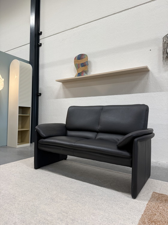 Leolux Catalpa 2-Seater Sofa Black Leather – 2 seaters (photo 7 of 7)