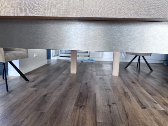 Image 1 of Dining table Bert Plantagie