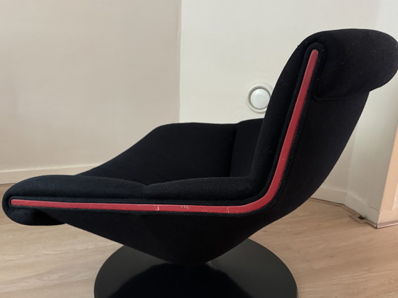 Image 1 of Artifort F520