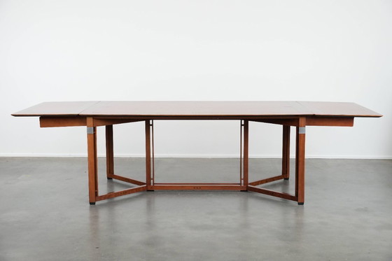 Image 1 of Practical extendable Art Deco design dining table for 6 to 8 people from Schuitema from the Decoforma series