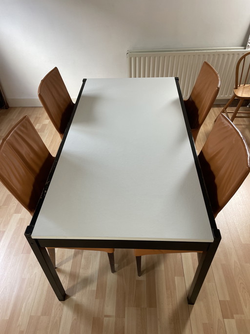 Table de salle à manger Pastoe 1970 (remise à neuf)