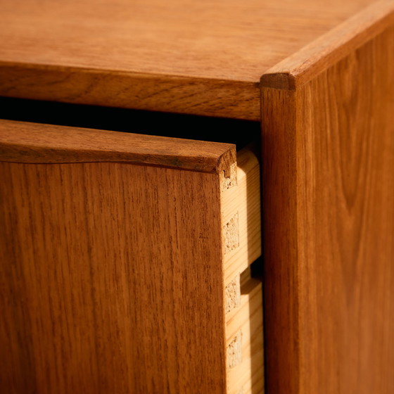 Image 1 of MK11148 Cómoda de teca restaurada con seis cajones