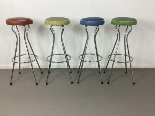 Quatre tabourets de bar chromés vintage des années cinquante – barkrukken, Chrome, Skai