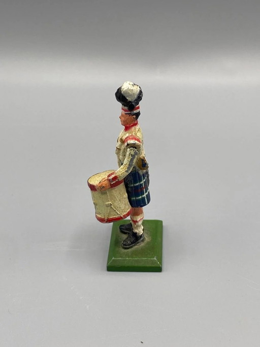 Collectible figurine – Scottish Drum Major in parade uniform – William Britain & Sons – beeldhouwkunst (photo 2 of 5)