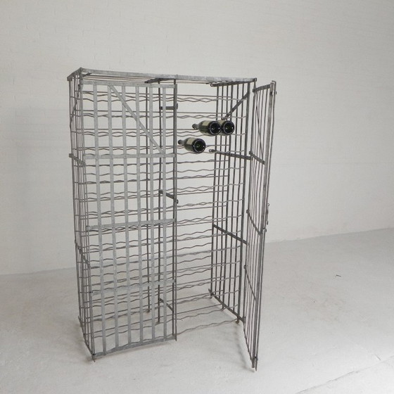 Image 1 of Casier à vin rigide Steel Fer pour 300 bouteilles, années 1950