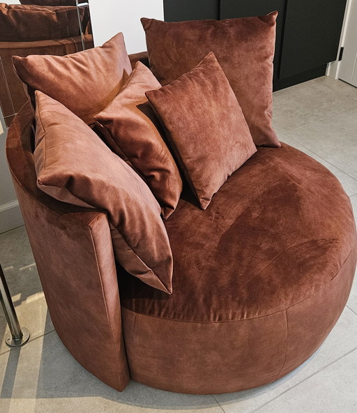 Vintage lounge seat