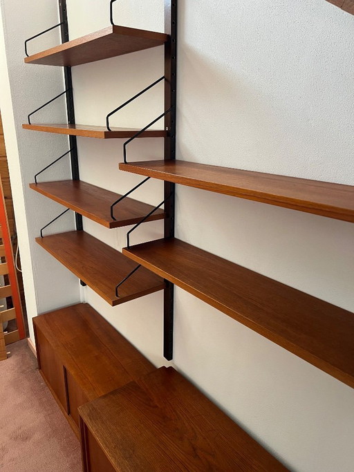 Poul Cadovius, Système royal