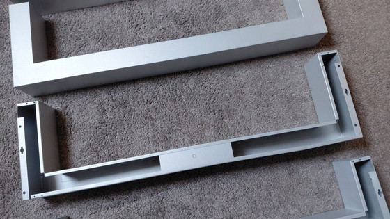 Estanterías de pared de aluminio (photo 3 of 5)