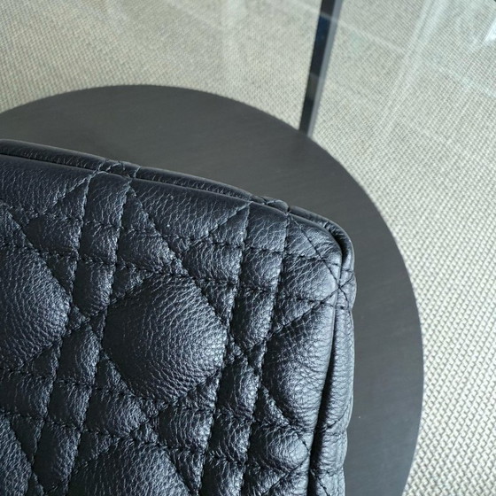 Image 1 of DIOR CARO MEDIUM - CANNAGE KALFSLEER MET NERF, ZWART, GOUDEN BESLAG
