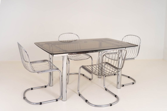 Image 1 of Mesa de comedor de cristal ahumado de los años 70