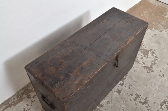 Antique pine chest with drawer, 1870s – Decorative Objects, Wood (photo 5 of 12)