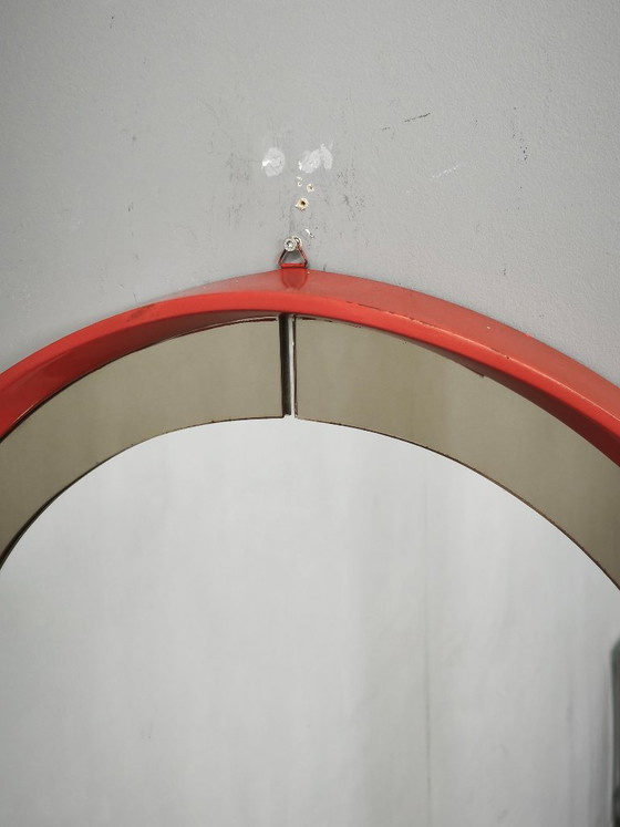1970s Italian Space Age Red Lacquer and Smoked Glass Round Mirror – Wood (photo 6 of 9)