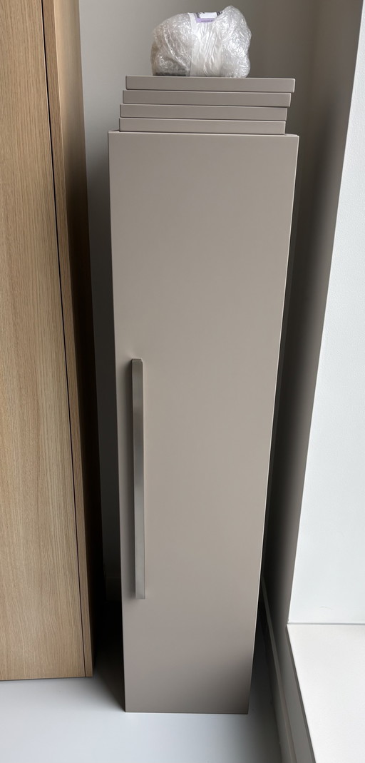 Cappellini wandmeubel