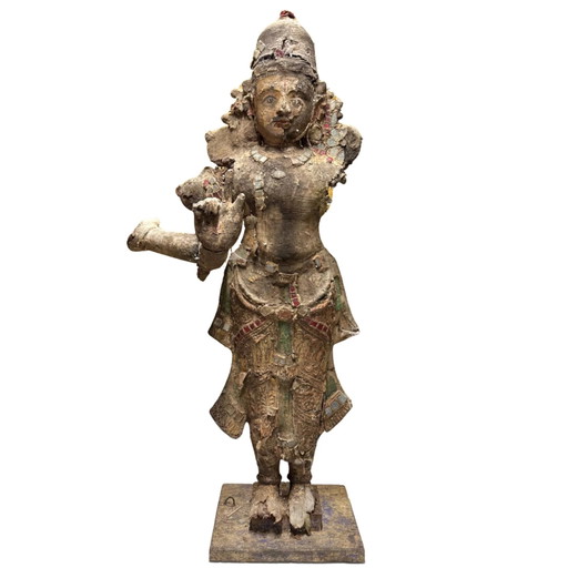 Esculturas monumentales de templo Venugopala Krishna del sur de la India – Siglo XVIII – Madera con policromía y decoración de v