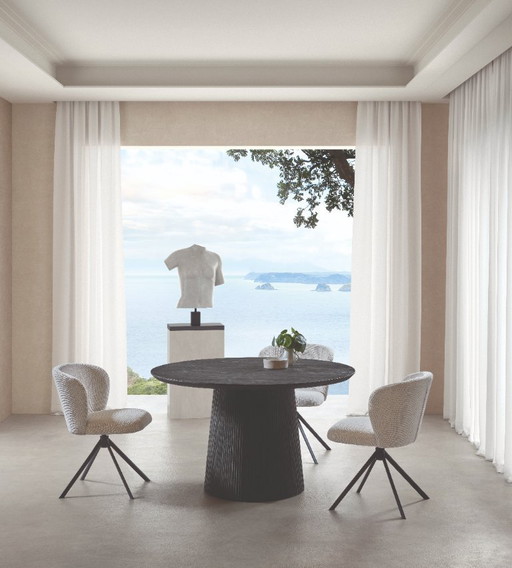 Round table d130 cm black