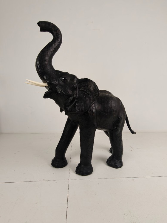 Image 1 of Statua di elefante in pelle vintage - Metà del XX secolo