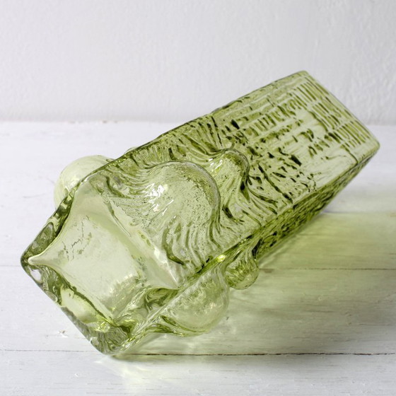 Image 1 of Vintage Scandinavian Lime Glass Vase / Rune Strand for Sea Kosta Glasbruk / 1970s