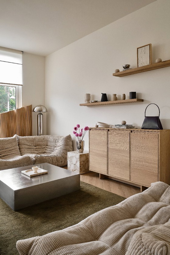 Image 1 of Tavolino cubo in acciaio Metaform su rotelle 100x100