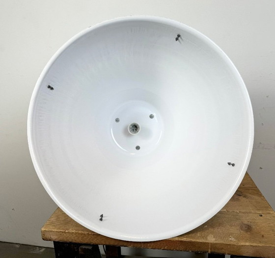 Image 1 of Grote witte geëmailleerde industriële fabriekslamp van Elektrosvit, jaren 90