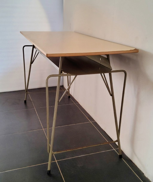 Willy Van Der Meeren Office