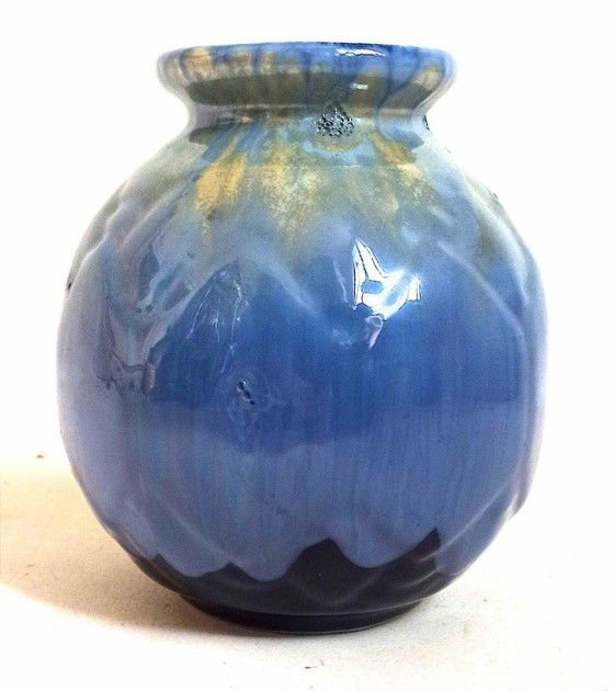 Image 1 of Art Deco slip vase Height 19.3 cm