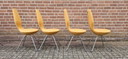 Sillas Stokke Varier Date, 4 amarillas y 2 verdes
