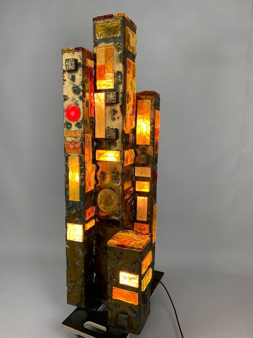 Grand lampadaire en verre martelé et en fer forgé doré Longobard, 1970