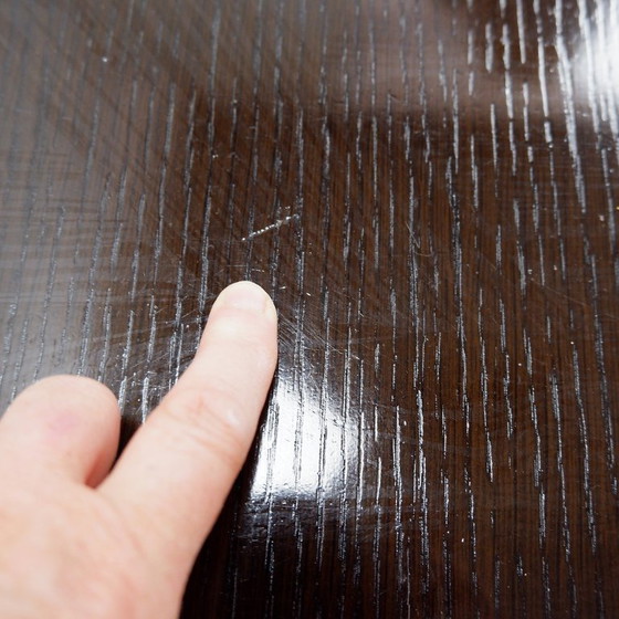 Image 1 of Der ausziehbare Couchtisch „Barringer“ von Atilla Kuzu für Conde House